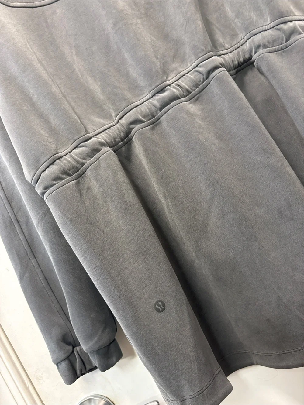 LULULEMON ATHLETICA WOMENS SOTFSTREME CINCH-WAIST JACKET!